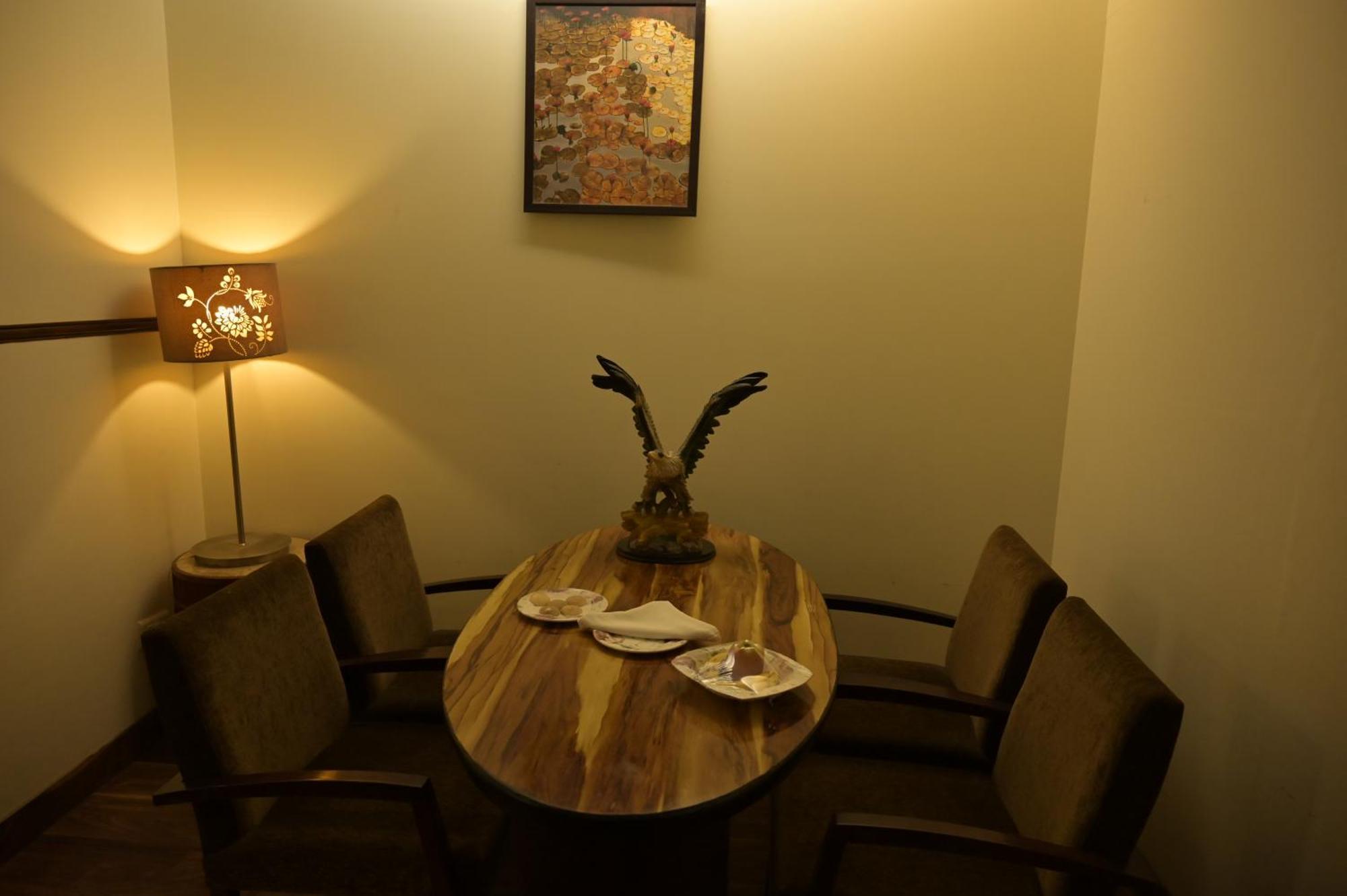 Hk Clarks Inn, Amritsar Zewnętrze zdjęcie