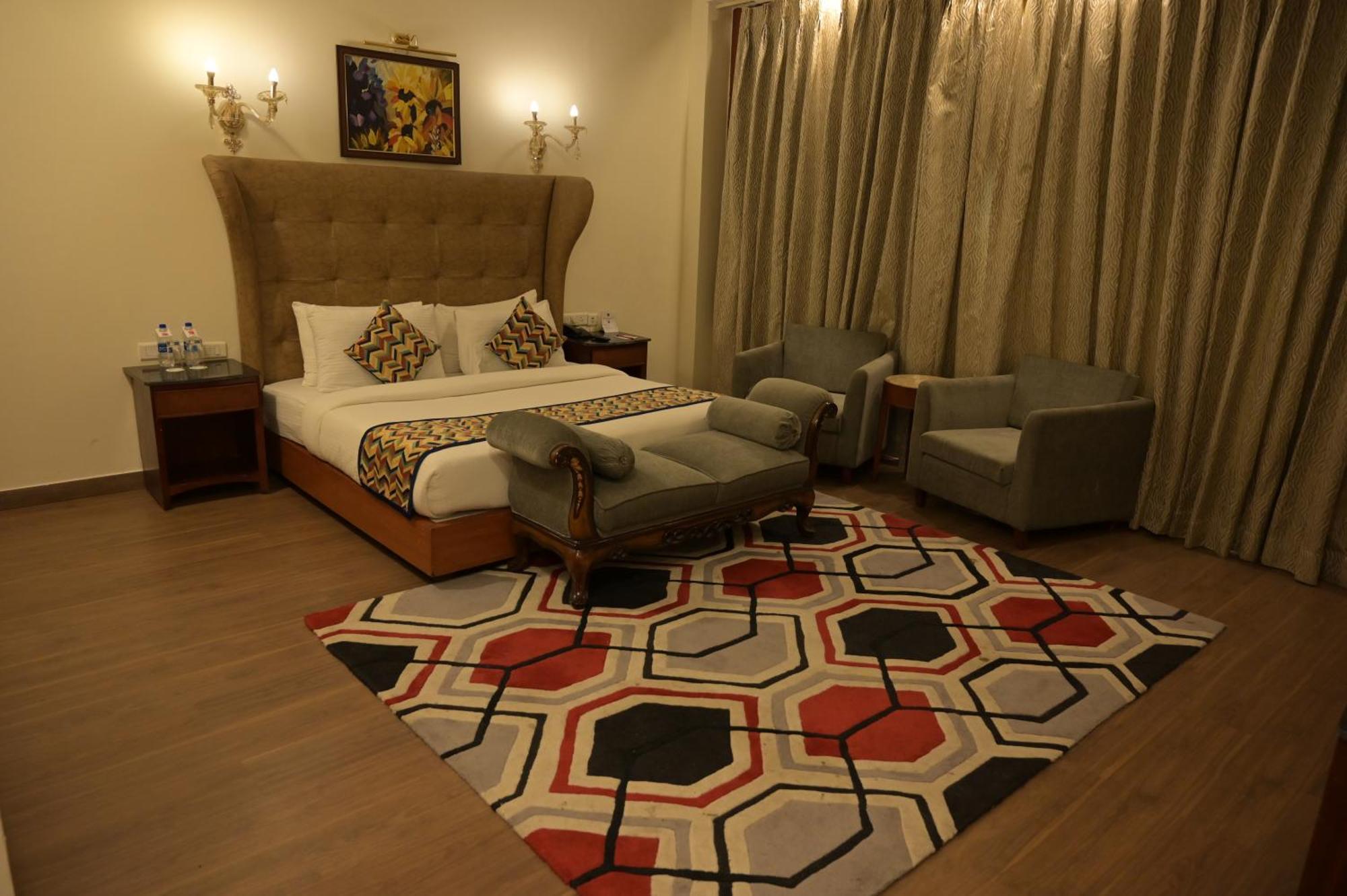Hk Clarks Inn, Amritsar Zewnętrze zdjęcie